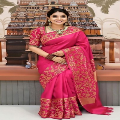 বেনারসি শাড়ি